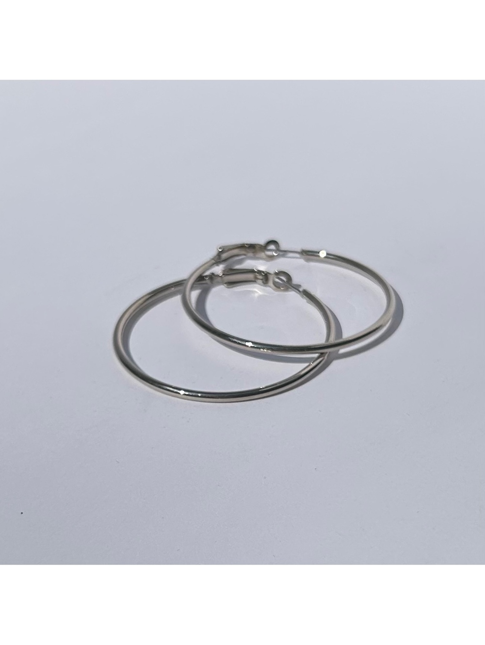 Vintage Jewelry - Y2K Silver Tone 2” Hoop - Pierced Earrings